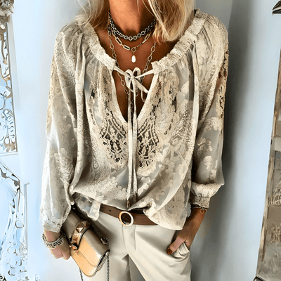 ANIKA Top à Manches Longues en Dentelle Boho – Élégance décontractée et détails raffinés