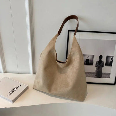 Sac à bandoulière Elora en daim – Élégance et raffinement au quotidien