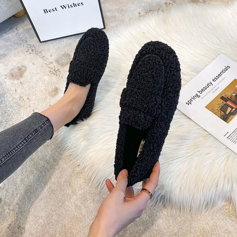 Azida Chaussures Pluche – Confort ultime et élégance à domicile