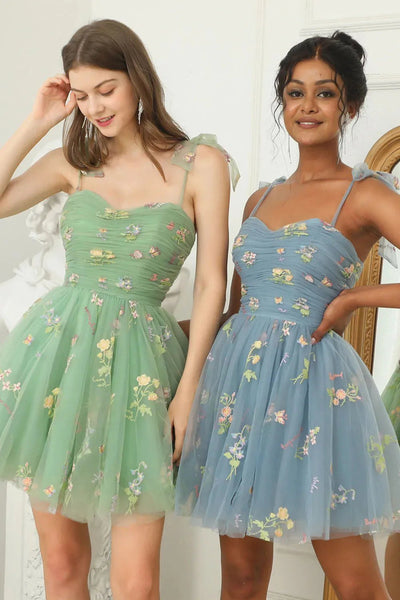 Robe Élégante avec Broderies Fines – Luxe et Confort pour Occasions Spéciales