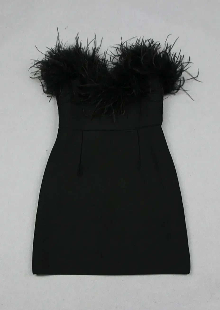 Alessandra Robe Mini – Élégance noire onyx pour une allure inoubliable