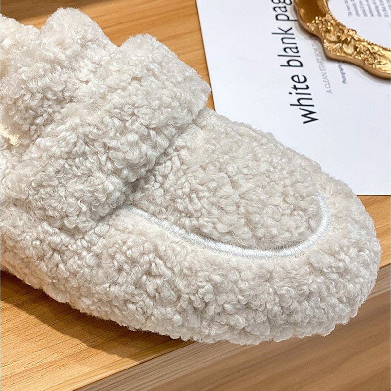 Azida Chaussures Pluche – Confort ultime et élégance à domicile