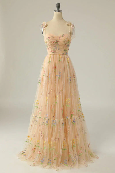 Robe Élégante avec Broderies Fines – Luxe et Confort pour Occasions Spéciales
