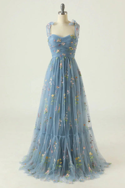 Robe Élégante avec Broderies Fines – Luxe et Confort pour Occasions Spéciales