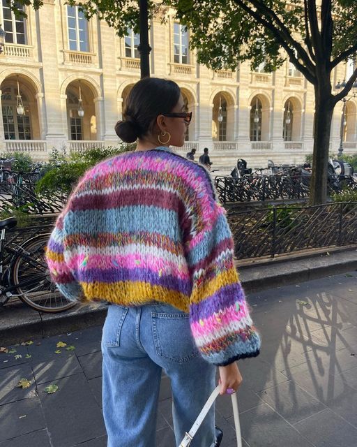 Bridget Pull à Manches Bouffantes – Élégance et chaleur pour l’hiver