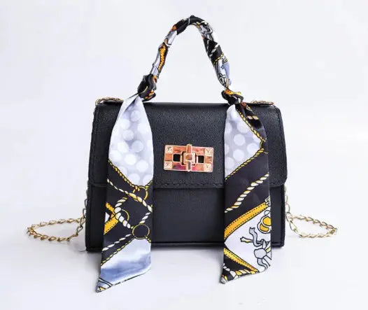 LumiElegance Sac à Main – Élégance en cuir brun avec détails dorés et foulard soyeux